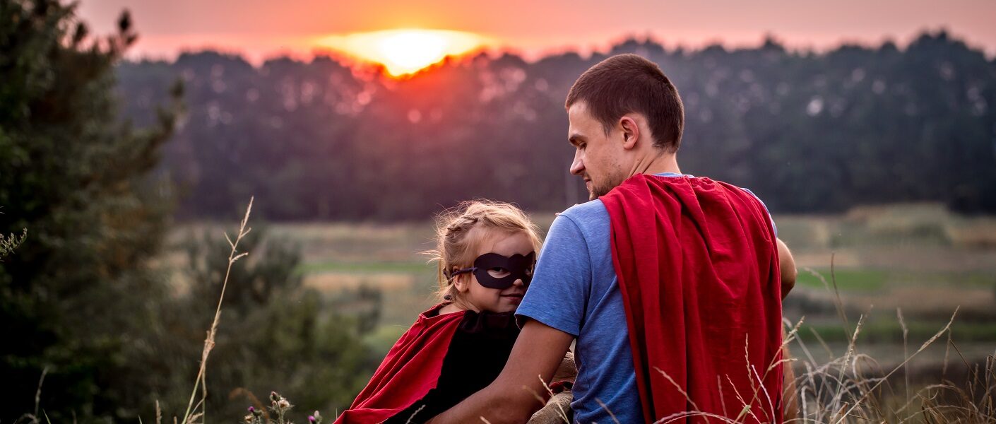 pai e filha de super herois